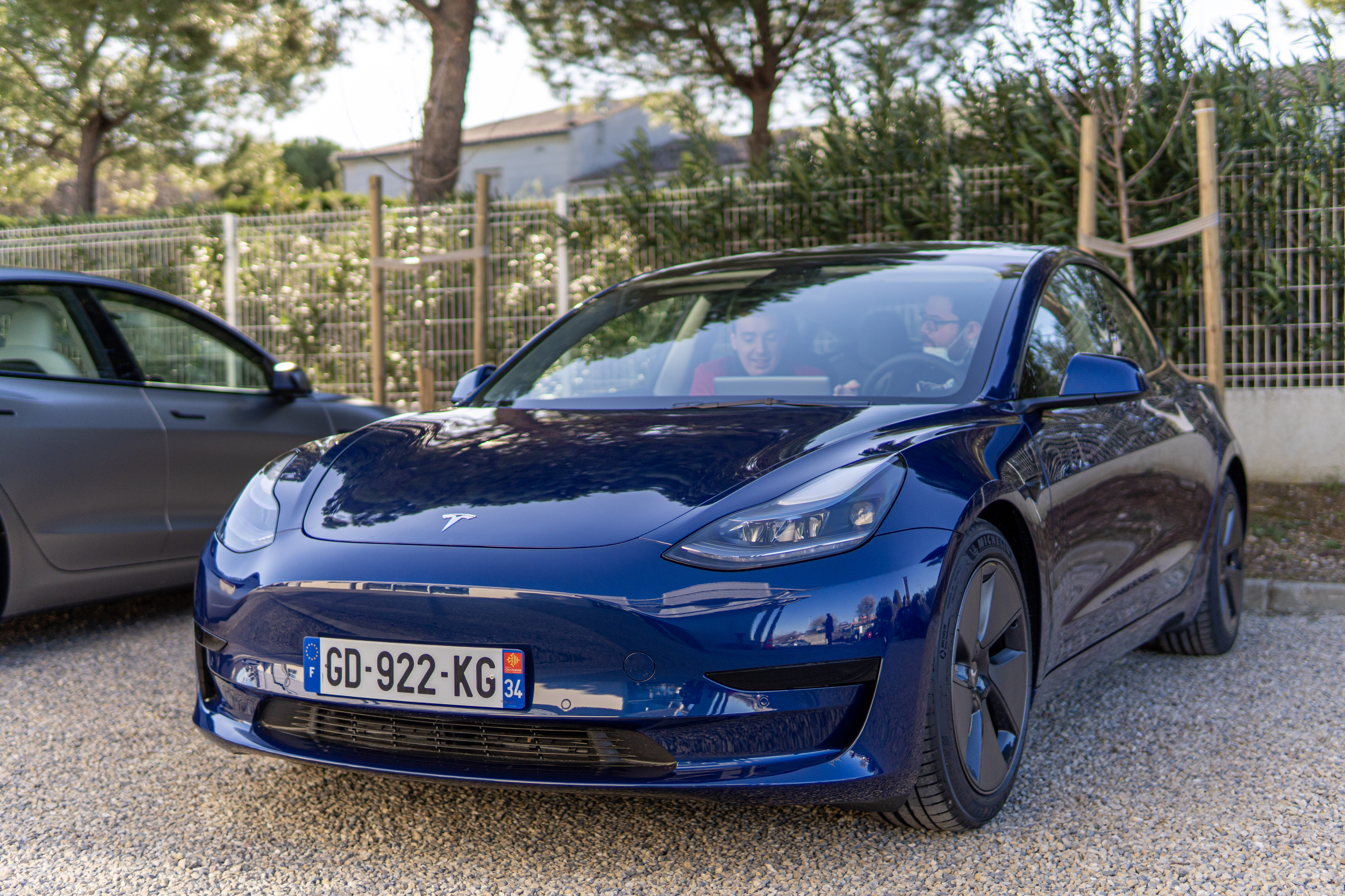 Véhicule de TAXICER vu de l’extérieur